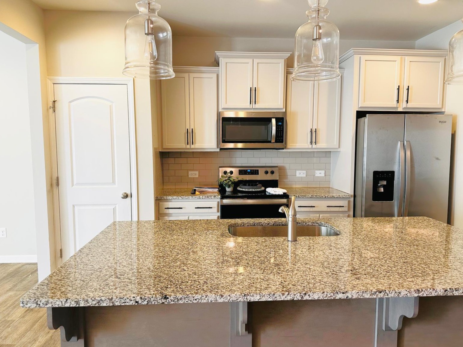 Property thumbnail image